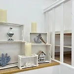 Zur Knock Holiday home Emden